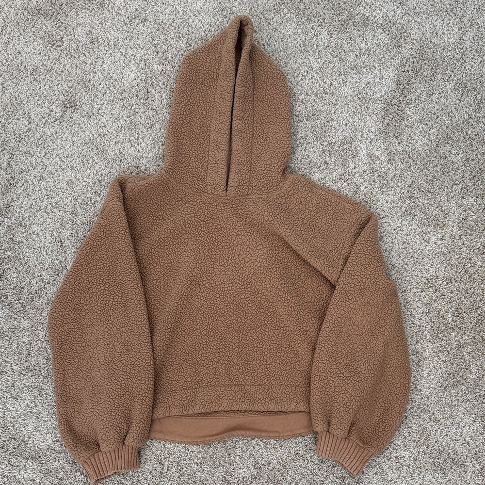 Abercrombie & Fitch Tan Sherpa Cropped Hoodie